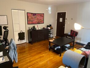 45 Selkirk Rd, Unit #39 -4 in Boston, MA - Foto de edificio - Building Photo
