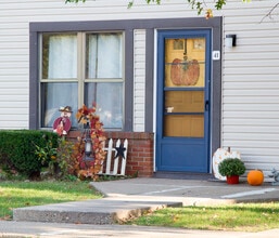 Glenwood Village in Bethesda, OH - Building Photo - Building Photo