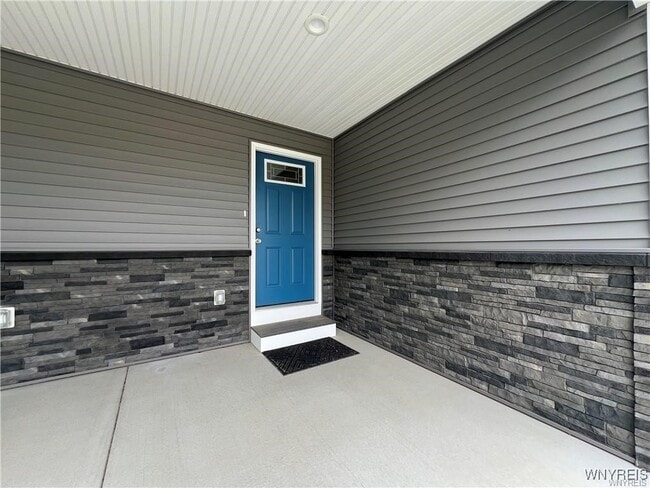 property at 1589 Center Rd