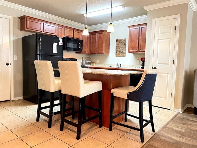 1063 W Malibu St in Fayetteville, AR - Building Photo - Building Photo