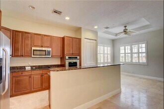 545 NE 69th Cir in Boca Raton, FL - Building Photo - Building Photo