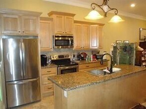 2423 Market St in Galveston, TX - Building Photo - Building Photo