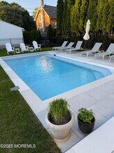 502 Tuttle Ave in Spring Lake, NJ - Building Photo - Building Photo