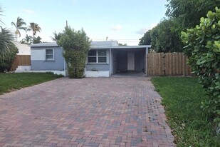 1512 NE 28th St in Pompano Beach, FL - Building Photo