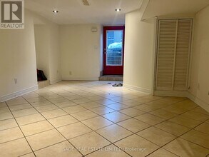 417 Crawford St in Toronto, ON - Building Photo - Building Photo