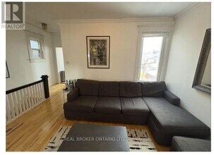 124 Hallam St in Toronto, ON - Building Photo - Building Photo