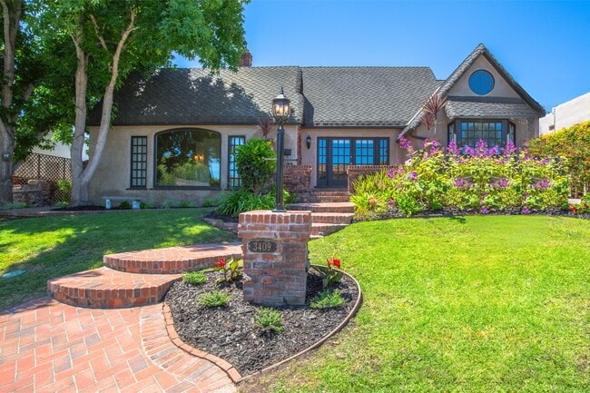 property at 3409 Freeman St