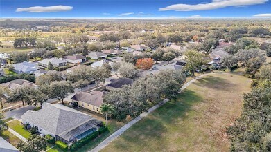 16829 Midsummer Ln, Unit 10 in Shady Hills, FL - Building Photo - Building Photo