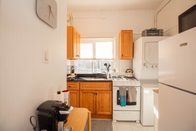 282 Washington St, Unit 3 in Brookline, MA - Building Photo - Building Photo