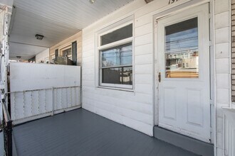 1542 Warren St in Allentown, PA - Foto de edificio - Building Photo