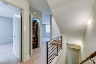 4272 Winslow Pl N in Seattle, WA - Building Photo - Building Photo