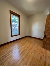 3713 N Kedvale Ave in Chicago, IL - Building Photo - Building Photo