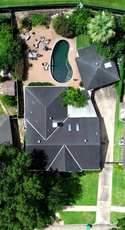 property at 5607 Braesvalley Dr