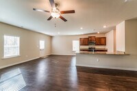 405 Clover Cir photo'