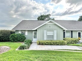 1096 Villa Ln in Apopka, FL - Building Photo