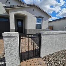 30509 Oleander Wy in Buckeye, AZ - Building Photo - Building Photo