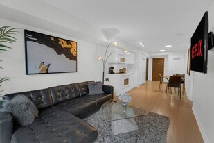 155 Dan Leckie Way, Unit SI ID1403760P in Toronto, ON - Building Photo