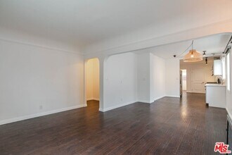 5630 Craner Ave in Los Angeles, CA - Building Photo - Building Photo