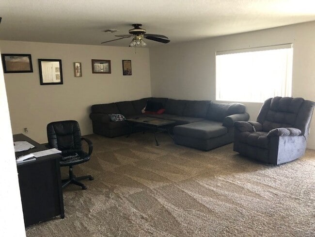2934 Kiowa Blvd S in Lake Havasu City, AZ - Building Photo - Building Photo