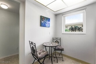 3150 Binnacle Dr in Naples, FL - Building Photo - Building Photo