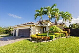 2133 NW 14th Pl in Homestead, FL - Building Photo - Building Photo