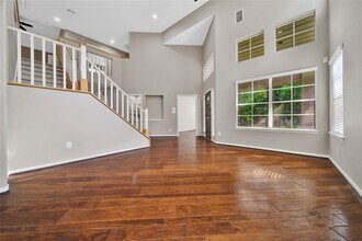 206 W Greywing Cir in Spring, TX - Building Photo - Building Photo