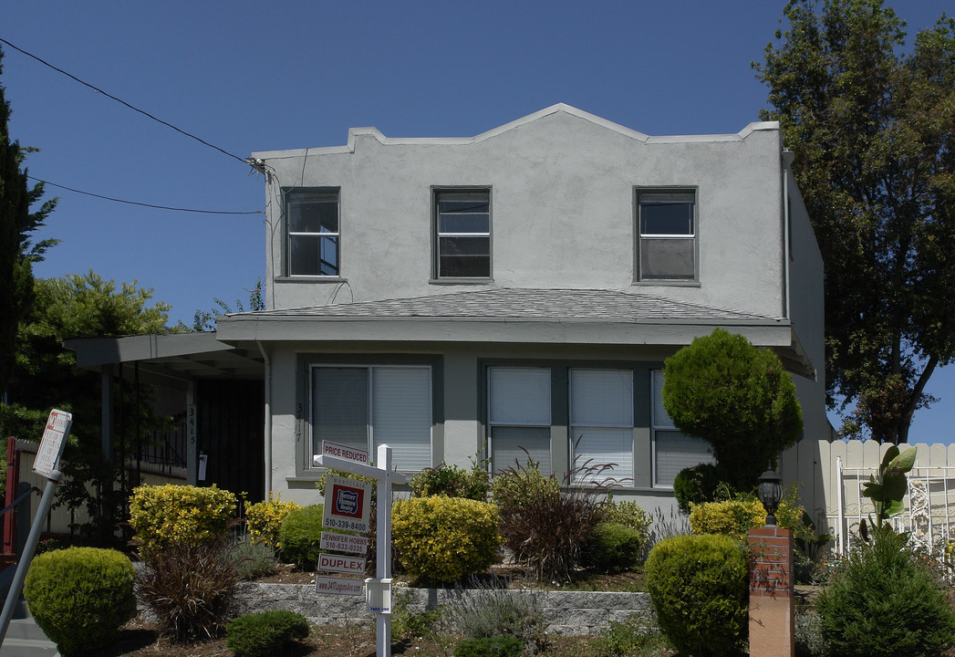 3417 Laguna Ave in Oakland, CA - Building Photo