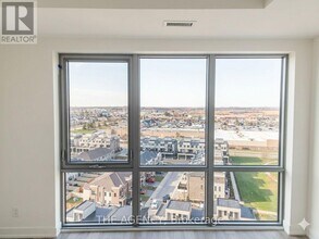 51 Clarington Blvd in Clarington, ON - Building Photo - Building Photo