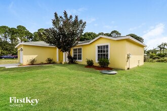 3201 SW Collings Dr in Port St. Lucie, FL - Building Photo - Building Photo