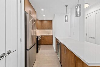 333 E 34th St in New York, NY - Foto de edificio - Building Photo