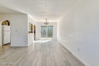 204 Mill Creek Dr in Berkeley Township, NJ - Building Photo - Building Photo