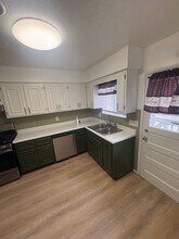 3406 N Missouri Ave in Peoria, IL - Building Photo - Building Photo