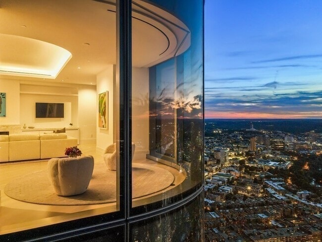 property at 1 Dalton St