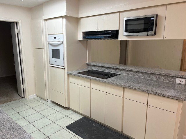 property at 22107 Merrymount Dr