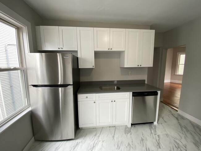 44 Mora St, Unit 1 in Boston, MA - Building Photo - Building Photo