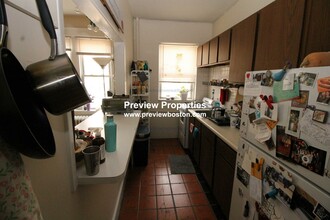 229 Kelton St, Unit 7 in Boston, MA - Building Photo - Building Photo