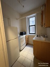 1144 Commonwealth Ave, Unit 0C in Boston, MA - Building Photo - Building Photo
