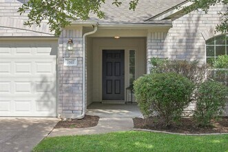 7817 Squirrel Hollow Dr in Georgetown, TX - Building Photo - Building Photo