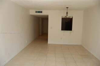 12290 NE 11th Ct in North Miami, FL - Building Photo - Building Photo