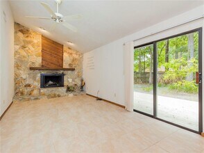 6112 NW 52nd Terrace in Gainesville, FL - Building Photo - Building Photo