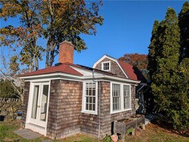 25 Waterway in North Kingstown, RI - Building Photo