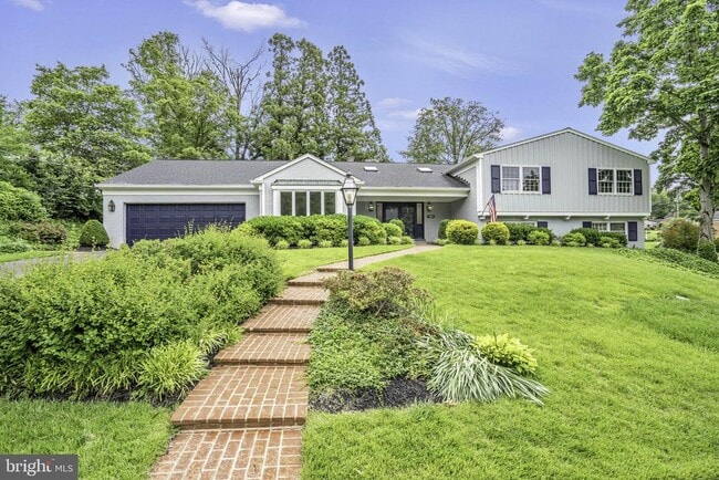 property at 7203 Marine Dr
