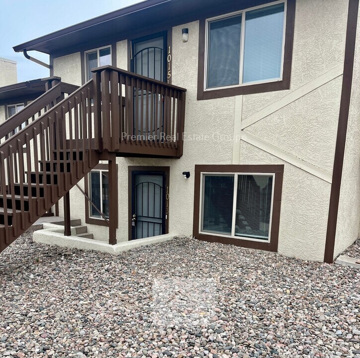 1013 Western Dr in Colorado Springs, CO - Building Photo