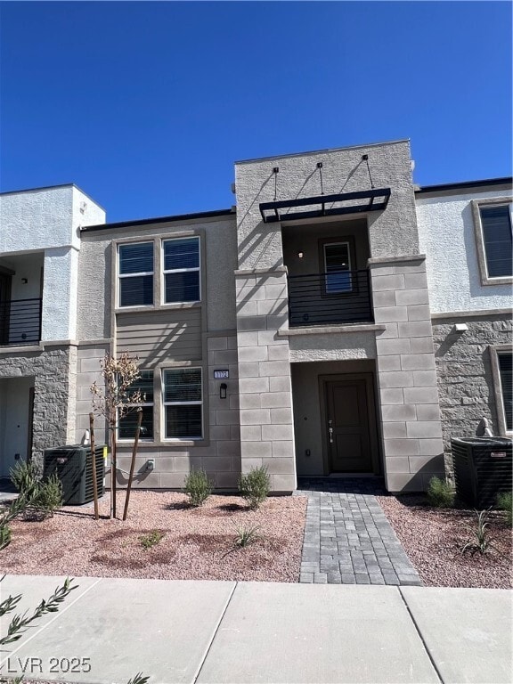 property at 1172 Heliodor Ave