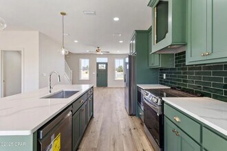 3864 Red Deer Cir in Panama City, FL - Building Photo - Building Photo