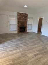 4421 Tall Meadow Ln in Fort Worth, TX - Building Photo - Building Photo