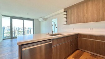 1500 Rycroft St in Honolulu, HI - Building Photo