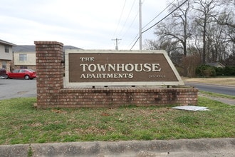 The Finley Downtown in Searcy, AR - Building Photo - Building Photo