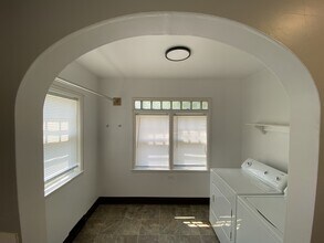 1853 S 50th St in Lincoln, NE - Building Photo - Building Photo