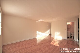 10 Armington St, Unit 4 in Boston, MA - Building Photo - Building Photo